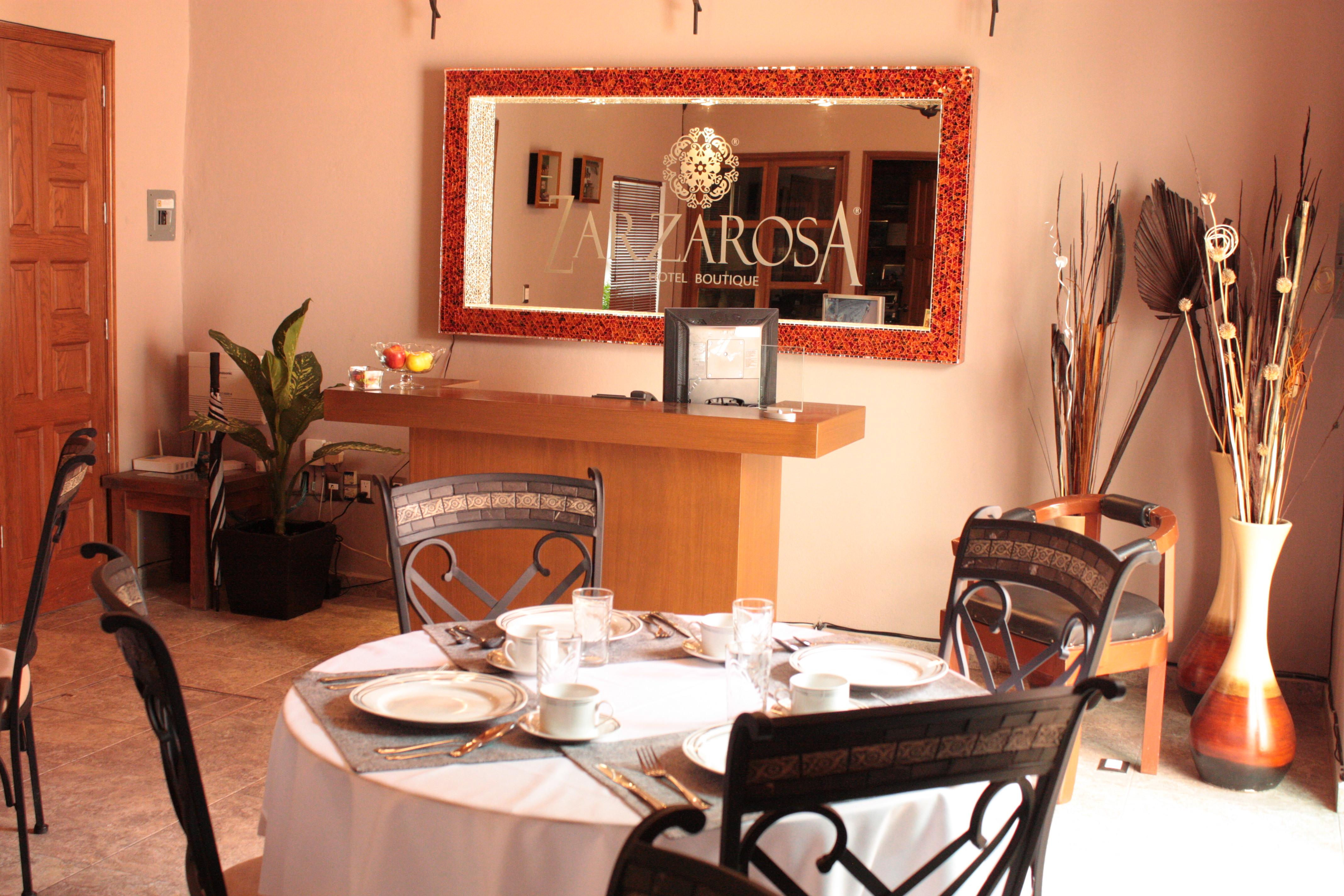 Zarzarosa Hotel Boutique Queretaro Ngoại thất bức ảnh