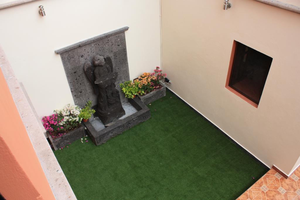 Zarzarosa Hotel Boutique Queretaro Ngoại thất bức ảnh